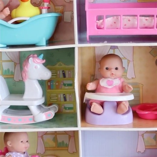 Baby Dolls Unboxing + Pretend Play in Play House with Accessories 🏠🍼