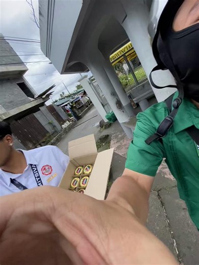 On point sa lahat, lakihan ang pocket sa utak #ChiliGarlic #godsplan #businessgrowth #chiligarlicoil #fypviralシ @Josh Mojica @francc.fm