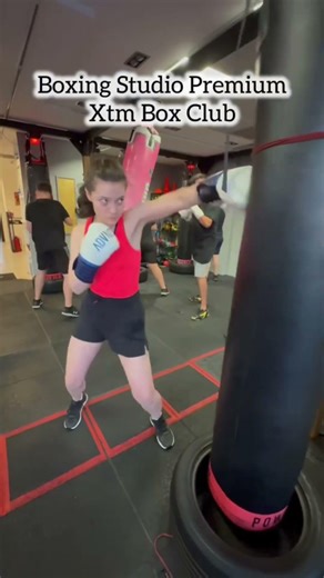 If you want to train with us online, check out our full boxing courses on Udemy #boxingcombination