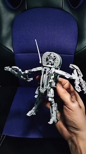 Frenzy Transformers movie. First action Blaster. Hasbro 2007 #transformers #Jouets #Toy #monsieurtoys #Mecha #Robot #toycommunity #Toys #foryou