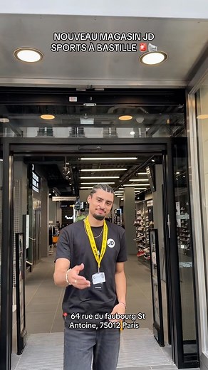 JD Sports France on Instagram: "🚨 Une nouvelle boutique JD Sports vient d’ouvrir à Bastille, rendez-vous maintenant 64 rue du Faubourg St Antoine pour découvrir toutes les nouveautés 😱👟 PS : un large choix de produits t’y attends !! 🛍️ #jdsportsfrance #nouvelleboutique"