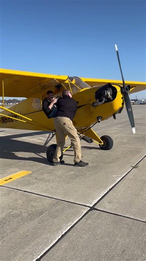 Hand Popping the Piper Cub PA11