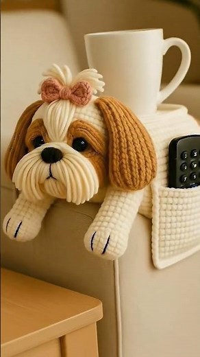 Cute Crochet Sofa Organizer – Practical & Adorable! How adorable is this crochet idea?