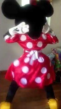 Watch Minnie twerk!!..EASTSIDE