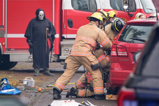 Mock crash simulation shows impact of drunken driving at Blachly school