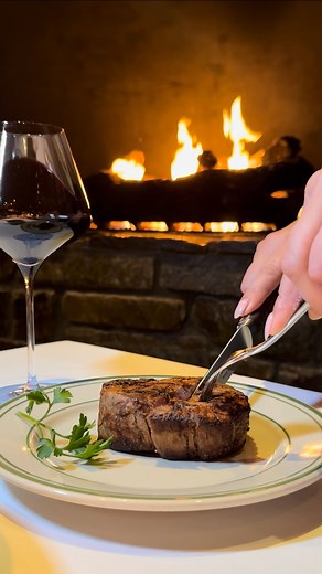 42 reactions · 3 comments | Which cut of steak are you craving tonight: a porterhouse, tomahawk, filet mignon, ribeye, or sirloin? 數 At Benjamin Steakhouse, the answer is always all of the above. Book your reservations today at the link in our bio. #steakhouse #steakdinner #steak #steaklovers #pickone #chooseone #usdaprime #sirloin #porterhouse #tomahawk #ribeye #filetmignon #foodie #nycfood #nycsteakhouse | Benjamin Steakhouse | Facebook