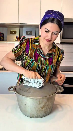 Qurutob Tajikistan: Traditional Tajik Dish with Fatir Bread