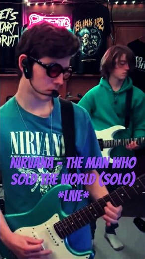 Nirvana - The Man Who Sold The World (Solo) *Live*