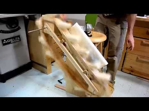 Building the slinky escalator