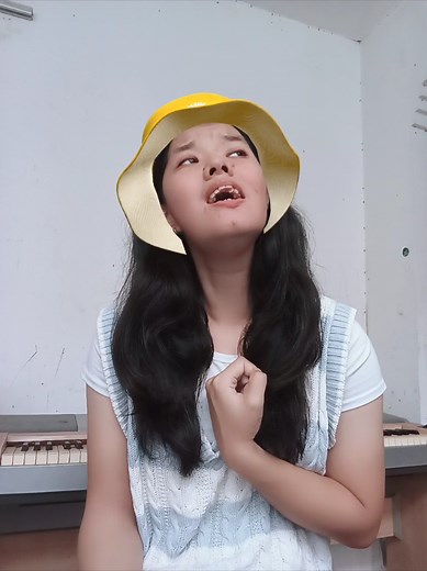Cinta Terbaik: Cover Lagu Indonesia oleh Wiwa Laura