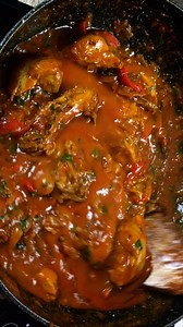 This chicken rogan josh recipe is a quick and simple Kashmiri chicken curry that is bursting with flavour and has a restaurant-quality flavour. 📖 Full Written Recipe Here: https://www.cookwithnabeela.com/recipe/chicken-rogan-josh/ 🎥 Recipe Video: https://youtu.be/8HJvILRPDaM | Cook with Nabeela