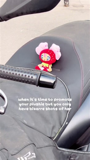 nothing else to add! #artistalley #artistatiktok #cutecore🍮🐇🎀🎧 #plushiesoftiktok #shopowner