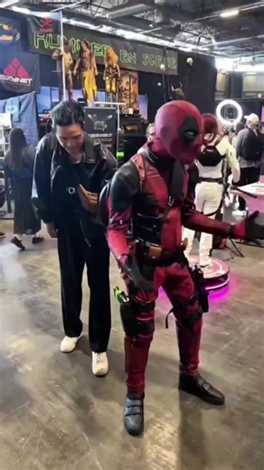 Funny Moments at Disneyland You Can't Miss 😂