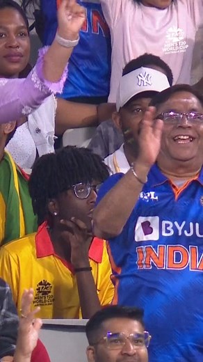 Brilliant one-handed return catch from Hardik Pandya 👏 #T20WorldCup #Cricket #CricketReels | ICC - International Cricket Council