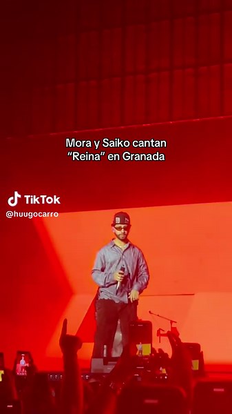 Mora y Saiko cantan Reina en Granada 😭 #mora #saiko #reina #lomismodelaotraveztour #huugocarro