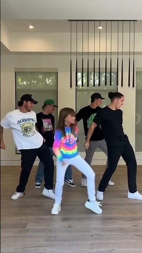 Paula Abdul dancing to Ice Ice Baby