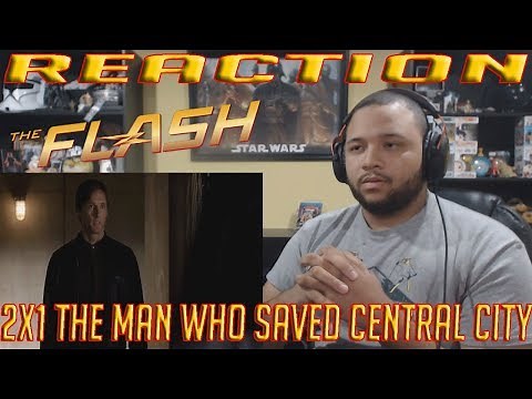 The Flash 2x1 "The Man Who Saved Central City" REACTION!!