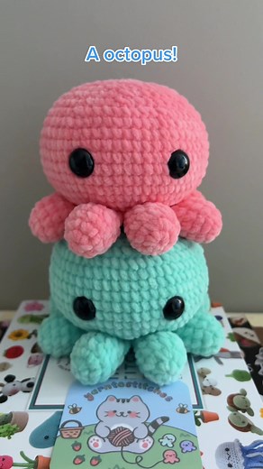 Who wouldve thought it was that easy to make a octopus… 🐙 #amigurumi #crochet #crochetgifts #handmadegifts #crochetideas #HolidayOREOke #smallbusiness #crochetoctopus #octopusplush