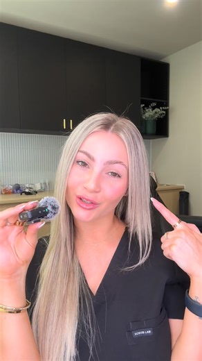 Cosmetic Nurse Malvern on Instagram: "✨ Let’s talk about hyperhidrosis ✨ Excessive sweating isn’t just “being sweaty” — it’s a medical condition that can impact confidence, comfort, and everyday life. If you’ve ever felt embarrassed by sweat patches, avoided certain clothes, or felt like deodorant just isn’t cutting it… you’re not alone, angel. Education is the first step 💭 There are treatment options available, and a personalised consultation is always essential to determine what’s appropriate