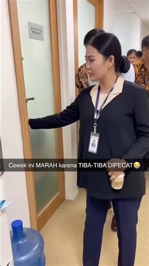 SUDDENLY FIRED, THIS GIRL CRIED OUT LOUD😭 #ai #shock #layoff #drama #memes #coding