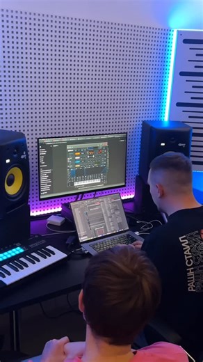 INTERPLAY STUDIO | DJ School | В Interplay Studio мы учим не только писать треки, мы формируем продюсерское мышление и профессиональный слух. Ты узнаешь, как: — строить... | Instagram