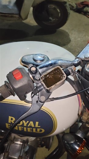 How to repair disc brake screws removing if the screws don't come out when changing the disc oil ...