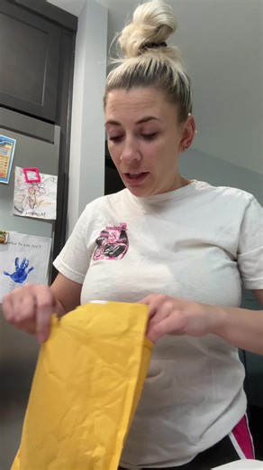 I think the regular drip drops are better than other electrolytes normally so I’m excited the sugar free one was actually delicious