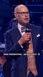 The first-ever on-court #NBAAllStar emcee, Kevin Hart! 🎙️ | NBA