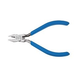 Diagonal Cutting Pliers, Electronics Nickel Ribbon Wire Cutter, 4-Inch - D230-4C | Klein Tools