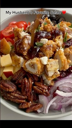 CRUNCHY CHICKEN SALAD with Balsamic Dressing