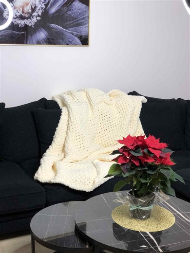 Fluffy Puffy Loop Blanket – Cream Cozy Throw - Etsy UK