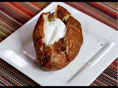 Chef Jeff makes delicious "English Jacket" baked potatoes