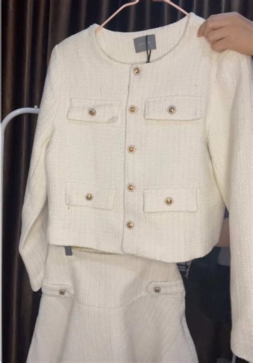 One Set Pendek Women's Outfit Recommendations