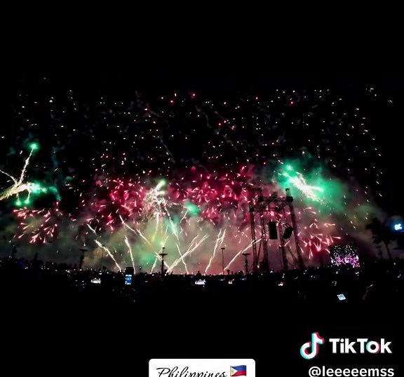Full performace of the Finale presentation for 12th Pyromusical by the Philippines 🇵🇭 #fyp #pyromusical #fireworks #dji