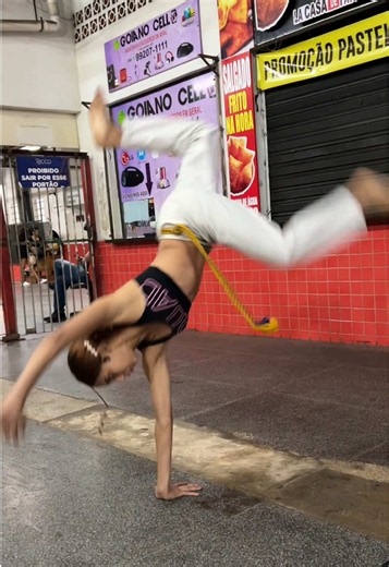 🔥❤️#fypシ゚viral #capoeiranotiktok #capoeira #capoeirabrasil #capoeiramovies