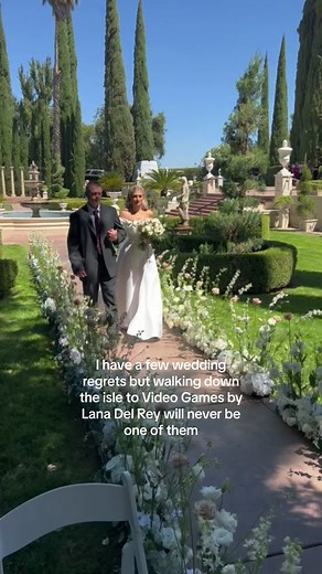 Walking Down the Aisle to Lana Del Rey | Italian Wedding Inspiration
