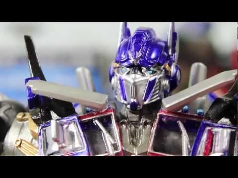 Transformers 3 DOTM Movie Sci-Fi Revoltech Optimus Prime Figure Review