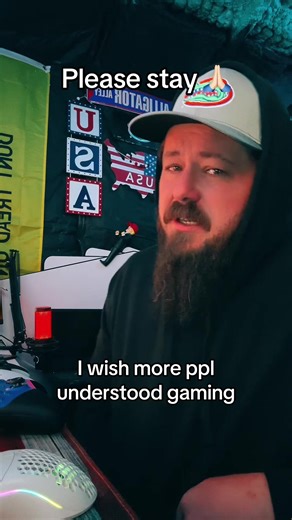 No work today. Gonna be streaming. Come say Wsp when you see me live #gamer #streamer #mentalhealth