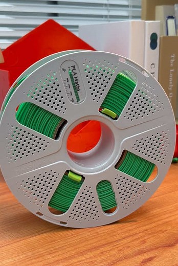 Spin the stress away.💚 Filament: MarsWork PLA Basic-Green #MarsWork #3dprinting #filament #fyp #unzip