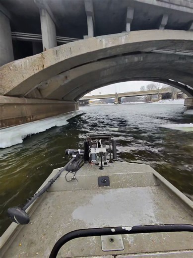 West Michigan Fishing Guide - Pier & River Trips