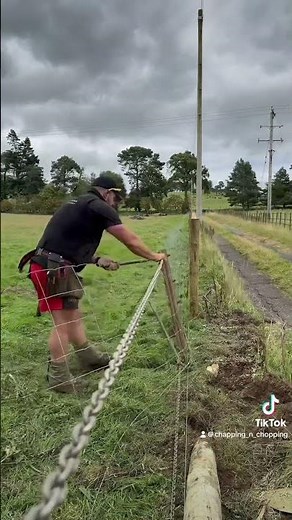 Stock fencing how to tension net