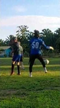 Weekend friendly matches KKT FT VS SUASA FT ⚽🧤🔥 #goalkeeper #borntofly #goalkeepertraining
