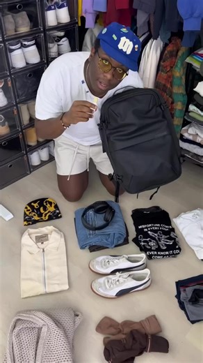 Stay Dry This Fall and Winter with VacuumBriefcase Backpack