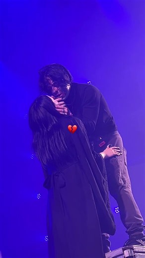 Rave Operator at Kishlak: Unique Dance Performance