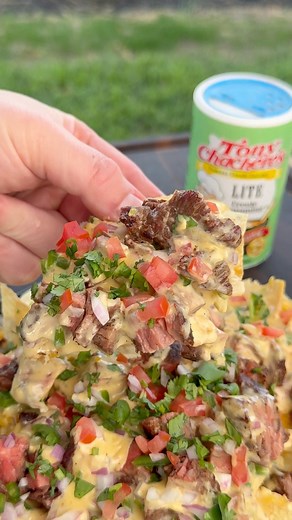 Steak Loaded Nachos 🔥 Seasoned to perfection with Tony Chachere's Lite Creole Seasoning | Grillnation