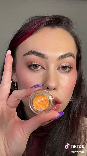 Unreal Multichrome Eyeshadow Experience with Kaima Cosmetics