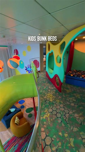 Inside Royal Caribbean’s luxurious family suite on the world’s largest cruise ship! 🤯✨