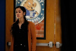 'DC's Stargirl': Yvette Monreal Discusses Yolanda's Momentous Decisions