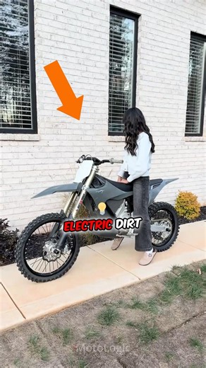 Electric vs gas dirt bikes — which is better? 🤔