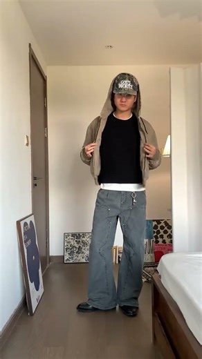 Unveiling Layered Style: A Fashion Diary Must-See